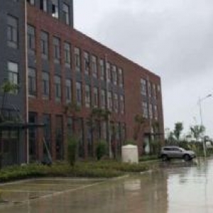 【出租】正定地铁口工业厂房 交通便利 