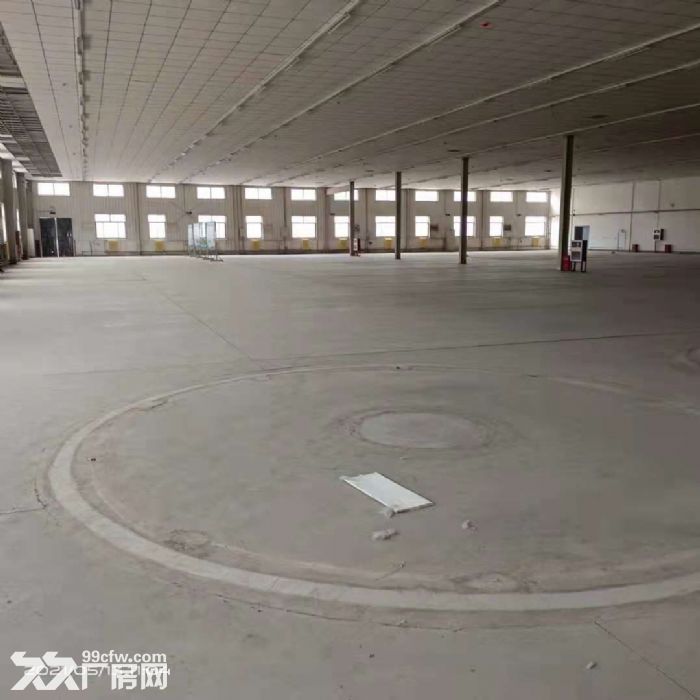 出租石家庄高新区单层厂房8米层高的2400平，手续齐全