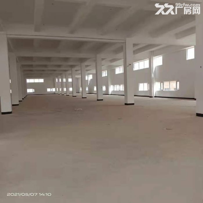出租石家庄良村开发区标准厂房整层2500平，6米层高